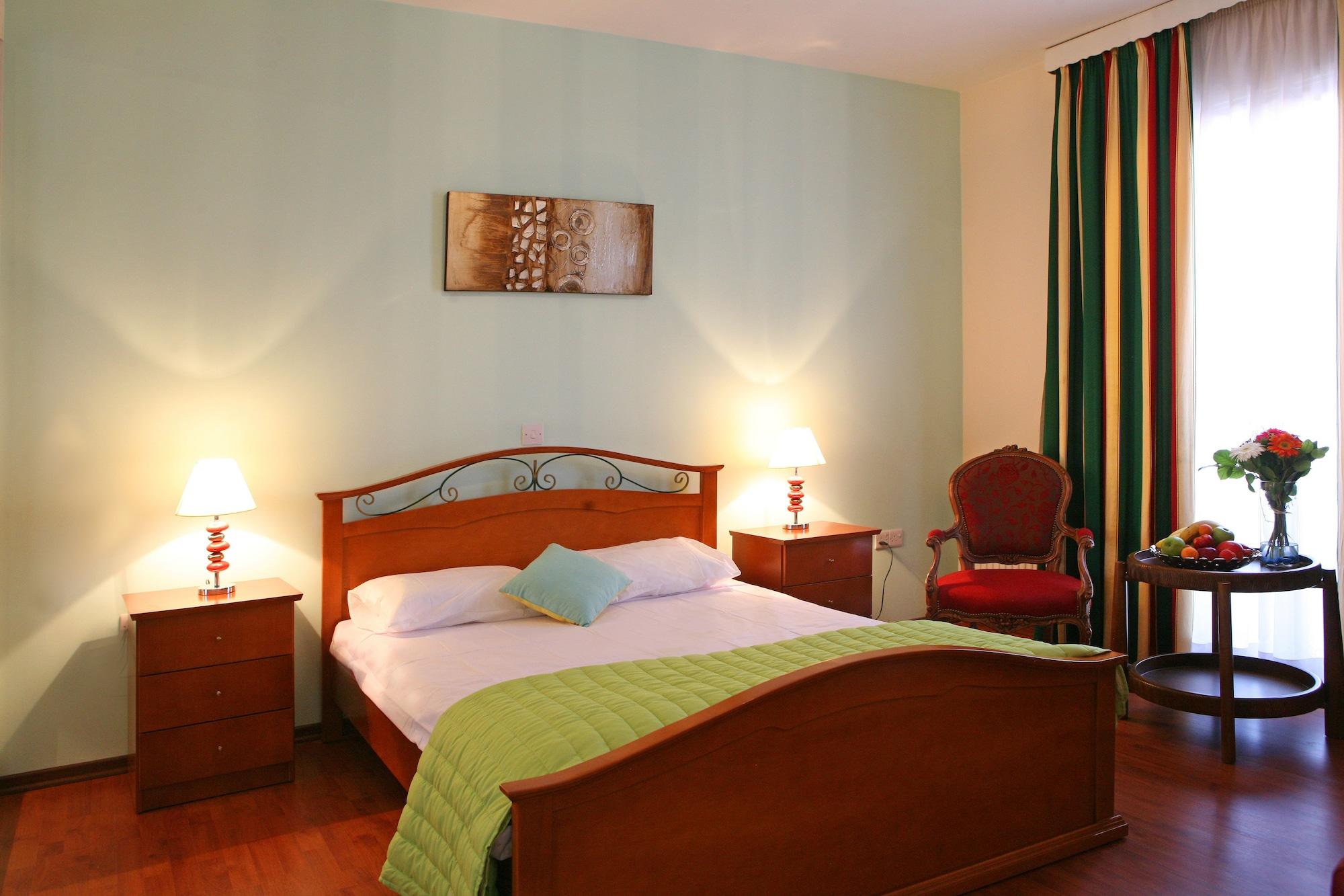 St Elena Boutique Residence Ларнака Экстерьер фото