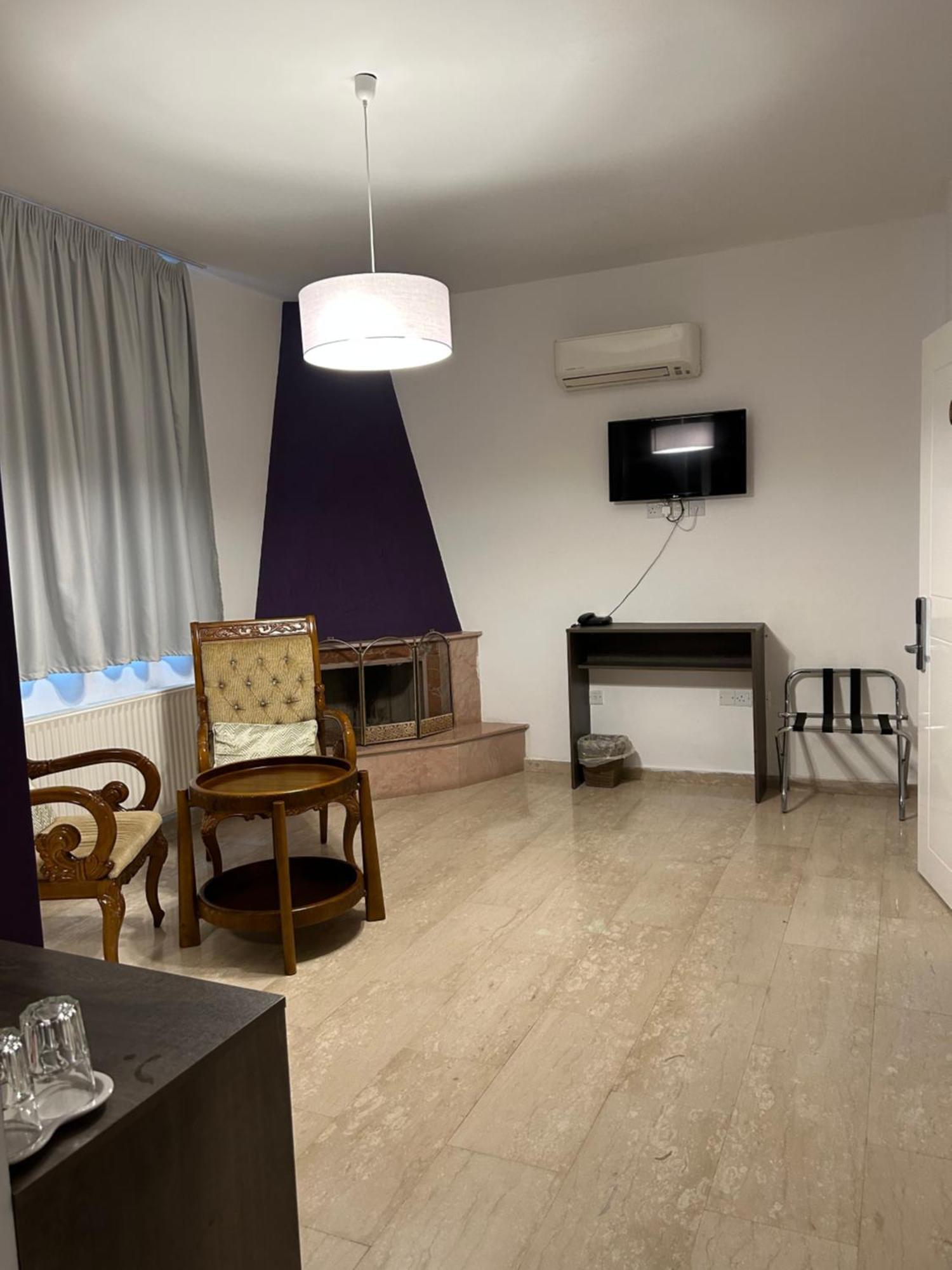 St Elena Boutique Residence Ларнака Экстерьер фото